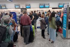 El gremio de los controladores aéreos anunció una serie de medidas de fuerza para septiembre. La Secretaría de Trabajo dictó la conciliación obligatoria. Foto: Juan Ignacio Blanco/MDZ