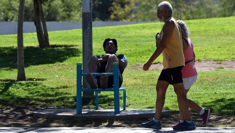 El pronóstico para Mendoza prevé una máxima de 35° y mantiene el calor como protagonista de la jornada.
