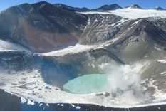 El Tupungatito, ha tenido un total de 19 erupciones históricas. Foto: Sernageomin