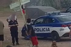 Un ladrón fue atado a un poste por vecinos que lo capturaron en un pueblo de Córdoba Foto: NA
