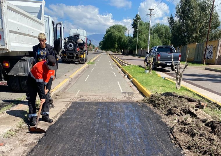 Las intervenciones apuntan a mejorar la seguridad en una ciclovía que había quedado muy afectada y deteriorada. Las intervenciones apuntan a mejorar la seguridad en una ciclovía que había quedado muy afectada y deteriorada.