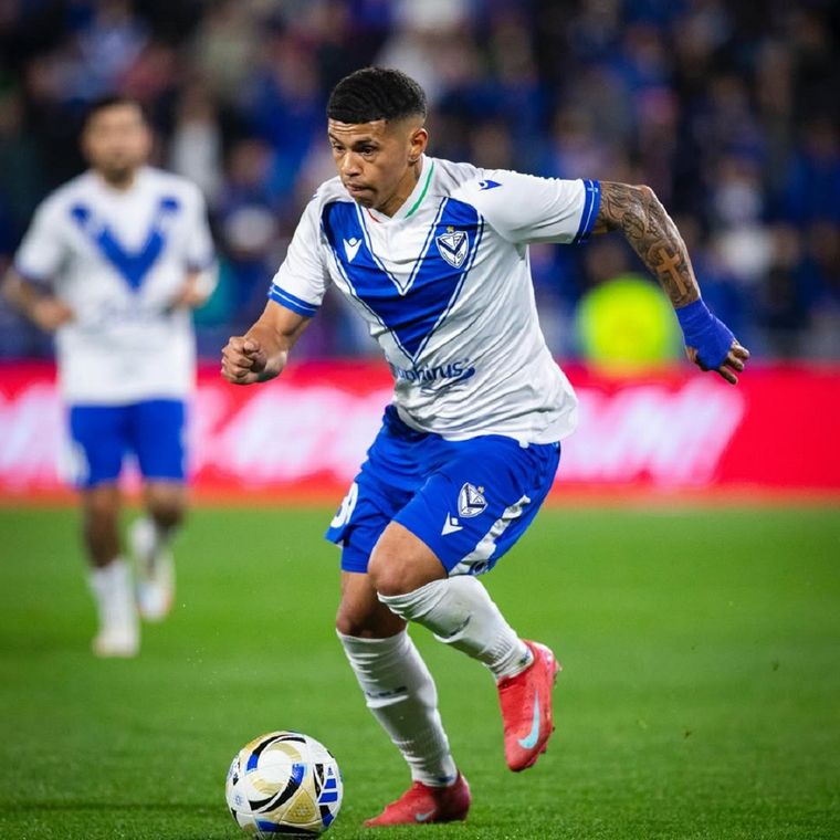 Machuca no podrá jugar por un año tras fallo de FIFA. &nbsp;