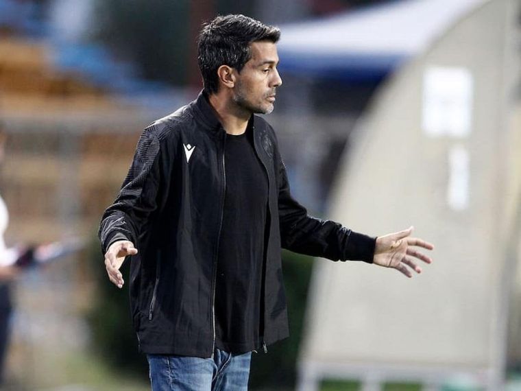 Walter Erviti vuelve a dirigir en el fútbol local. Foto: Archivo