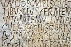 Aforismos, palabra que permanece en el tiempo. Foto: Rfi.