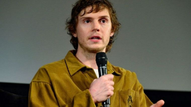Evan Peters El pedido que le hizo a Ryan Murphy y que no fue concebido Foto: Fuente: Imagen / Press Conference - Los Ángeles