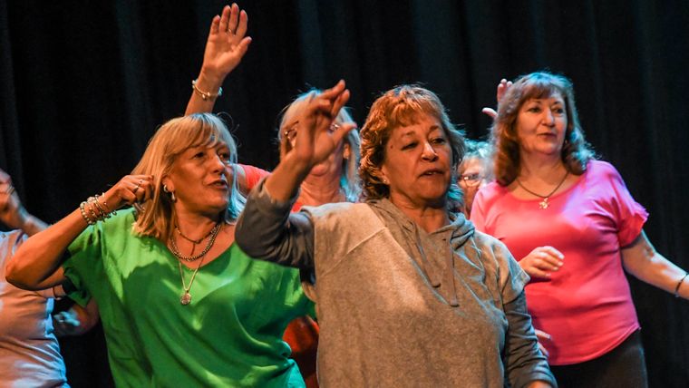 Mayores de 60 años.