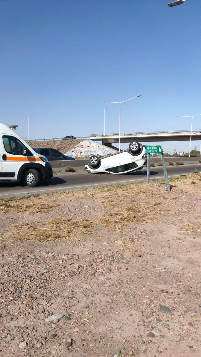 El rodado tras el vuelco Foto: Gentileza