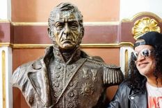 Slash es un fan más de San Martin. / @slash Slash es un fan más de San Martin. / @slash