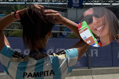 La modelo mostró como vive la fiebre mundialista. La modelo mostró como vive la fiebre mundialista.
