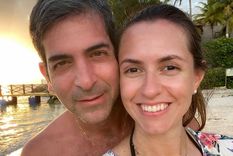 El fiscal junto a su esposa