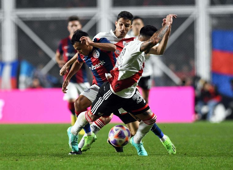 River no pudo vencer a San Lorenzo y se dilata el festejo del título Foto: Télam