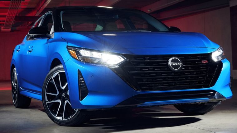 El Nissan Sentra se actualizó y estos son sus precios Foto: Nissan