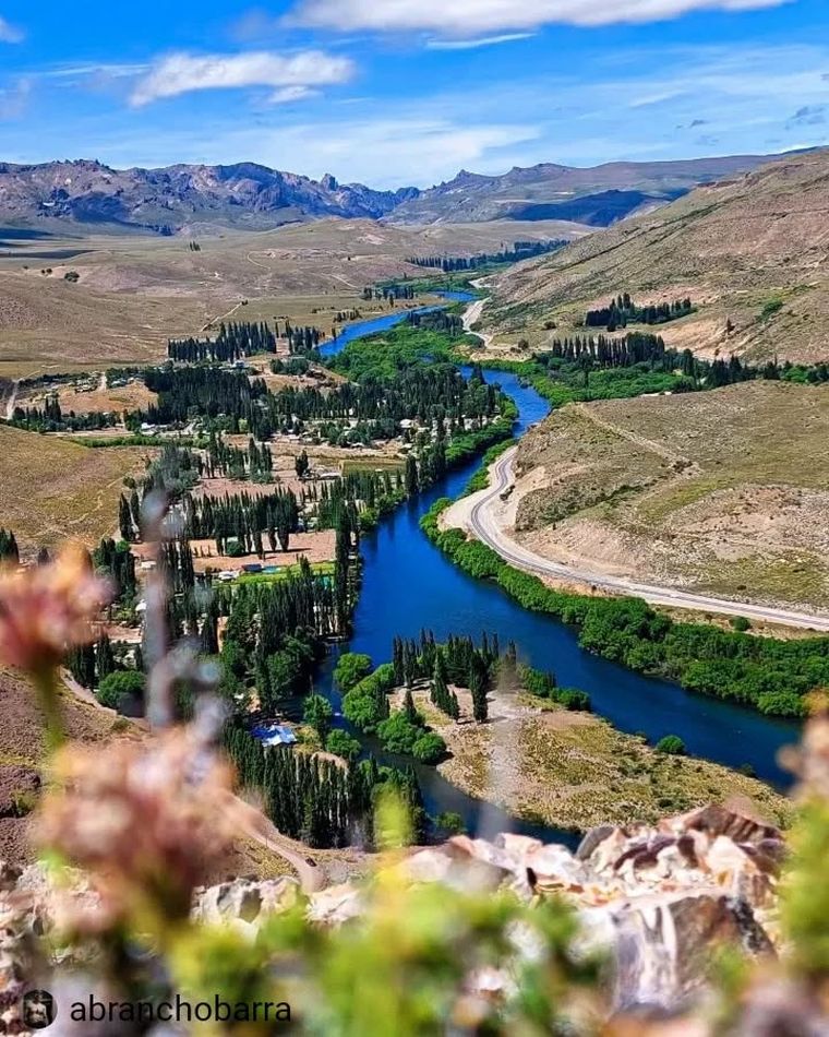 Este pueblo te enamora en todas las estaciones. Este pueblo te enamora en todas las estaciones.