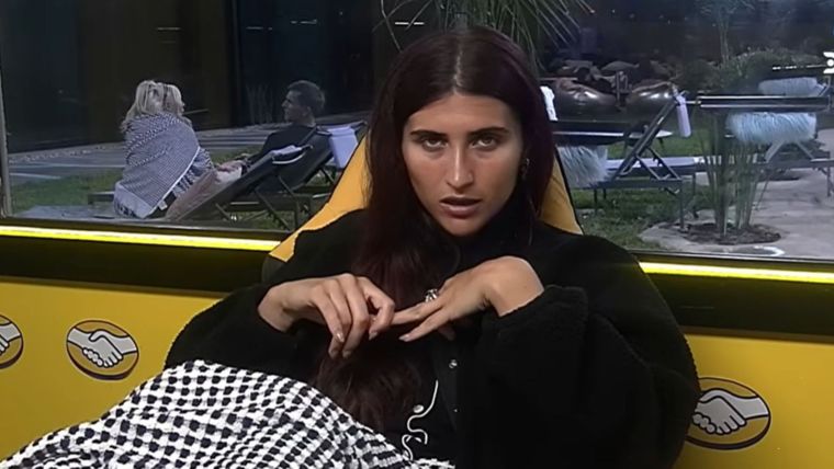 Titi Tcherkaski desató el caos al filtrar una delicada acusación sobre la privacidad en la casa. / Captura Telefe