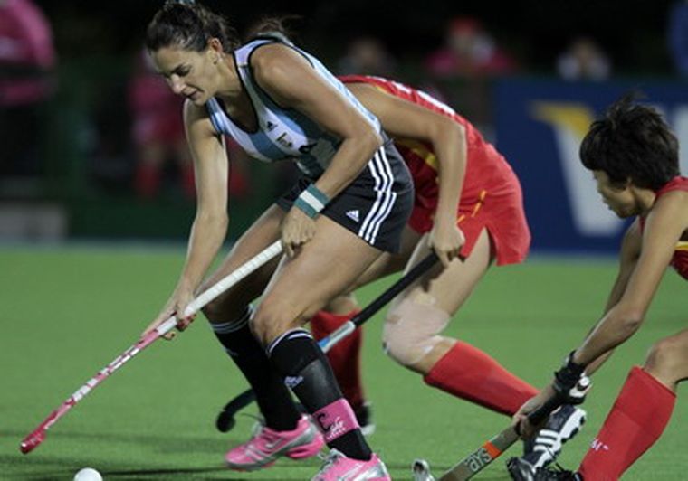 Luciana Aymar, figura del partido y de Las Leonas. Foto: EFE