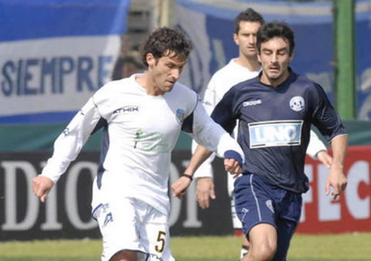 Buen punto obtuvo la Lepra en Rosario. Foto: Telam