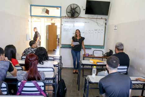 Desde la DGE buscan que los preceptores tengan más herramientas para apoyar las trayectorias de alumnos del nivel secundario. Desde la DGE buscan que los preceptores tengan más herramientas para apoyar las trayectorias de alumnos del nivel secundario.