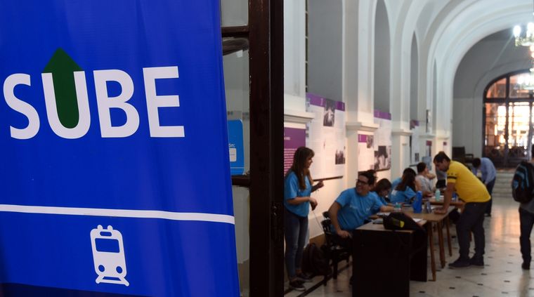 Según reclaman desde UKRA, con ese porcentaje no llegan a cubrir los costos del servicio por el cual, por ley, no pueden aplicar un costo adicional Foto: ALF PONCE / MDZ