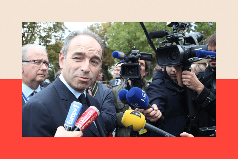 El expresidente de Los Republicanos, Jean-François Copé, dice que "los fundamentos de la economía francesa se mantienen sólidos".