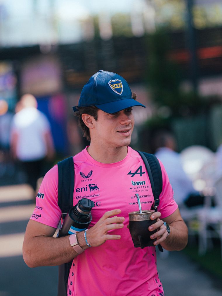 Franco Colapinto la rompe en la Fórmula 1 y suma un aliado bostero en la grilla. Franco Colapinto la rompe en la Fórmula 1 y suma un aliado bostero en la grilla.