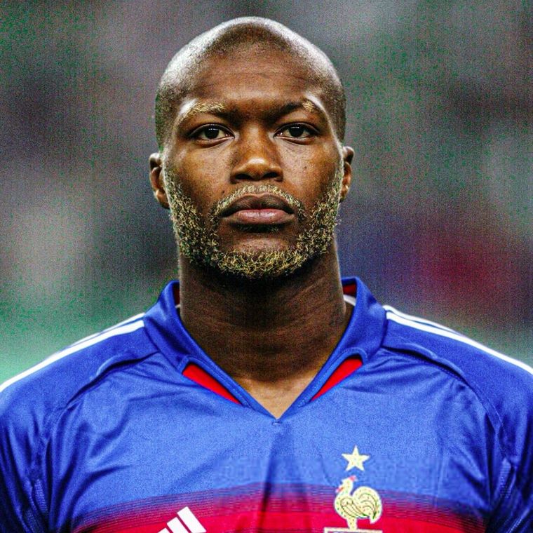 Djibril Cissé, ex delantero de la Selección de Francia, fue durísimo contra Argentina al recordar la final de Qatar. Djibril Cissé, ex delantero de la Selección de Francia, fue durísimo contra Argentina al recordar la final de Qatar.