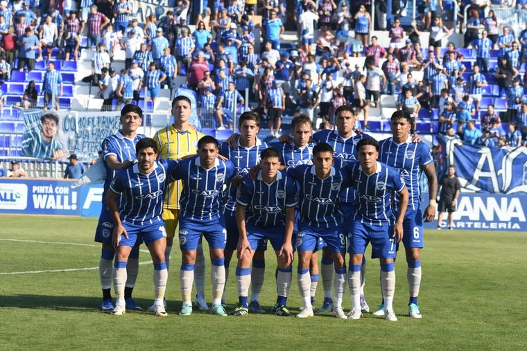 La formación de Godoy Cruz que eligió Mariano Toedli para el encuentro frente al Trueno Verde. La formación de Godoy Cruz que eligió Mariano Toedli para el encuentro frente al Trueno Verde. 
