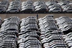 ¿cuantas piezas tiene un auto?