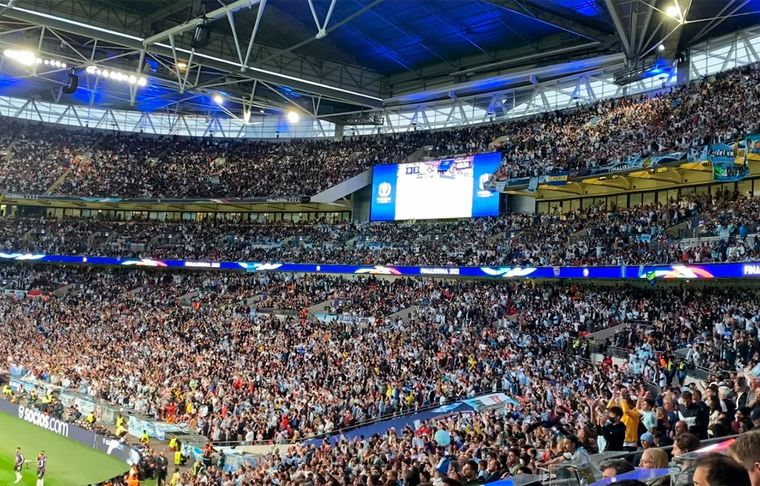 Hubo 40.000 argentinos en Wembley.