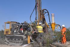uranio: blue sky potencia el proyecto corcovo en mendoza