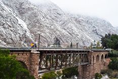 El pueblo mendocino ofrece termas, gastronomía y actividades al aire libre para todos los gustos.
