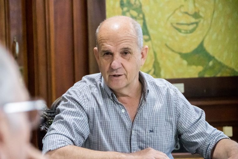 El intendente de Pehuajó, Pablo Zurro, anunció que los diputados que voten la ley ómnibus serán personas no gratas en la localidad que dirige Foto: Twitter @PJZurro