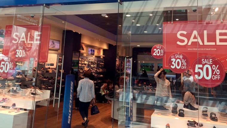 Las compras siguen conviniendo en Chile Foto: Mall Marina