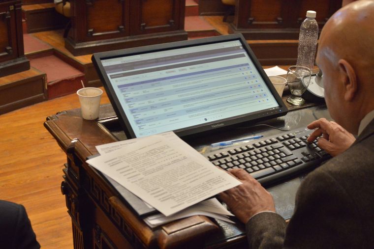 La iniciativa incluye obras en las rutas 7, 40 y 143 La iniciativa incluye obras en las rutas 7, 40 y 143