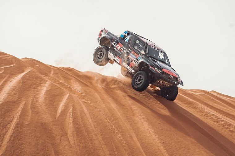 La Hilux de Juan Cruz en acción. Foto: Instagram