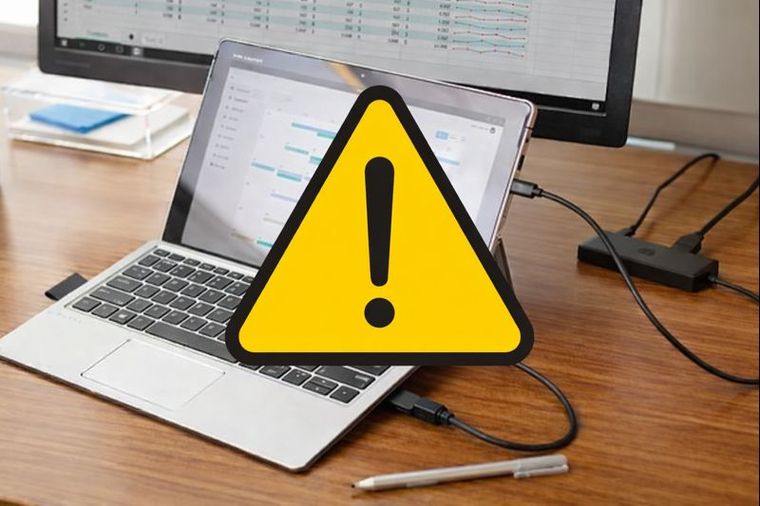 Los ciclos de carga desgastan gradualmente la batería, pero no provocan que una laptop deje de funcionar repentinamente. Los ciclos de carga desgastan gradualmente la batería, pero no provocan que una laptop deje de funcionar repentinamente.