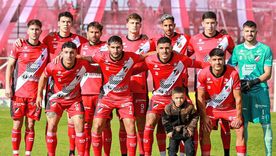 Deportivo Maipú recibe a Ferro para afianzarse en Reducido.