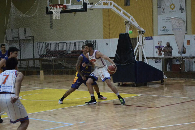 Rivadavia no pudo ante Jáchal en la Liga Argentina de básquet. Foto: Prensa Jáchal