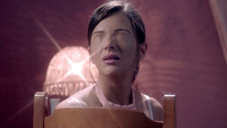 Una película que te sacude. Una película que te sacude.