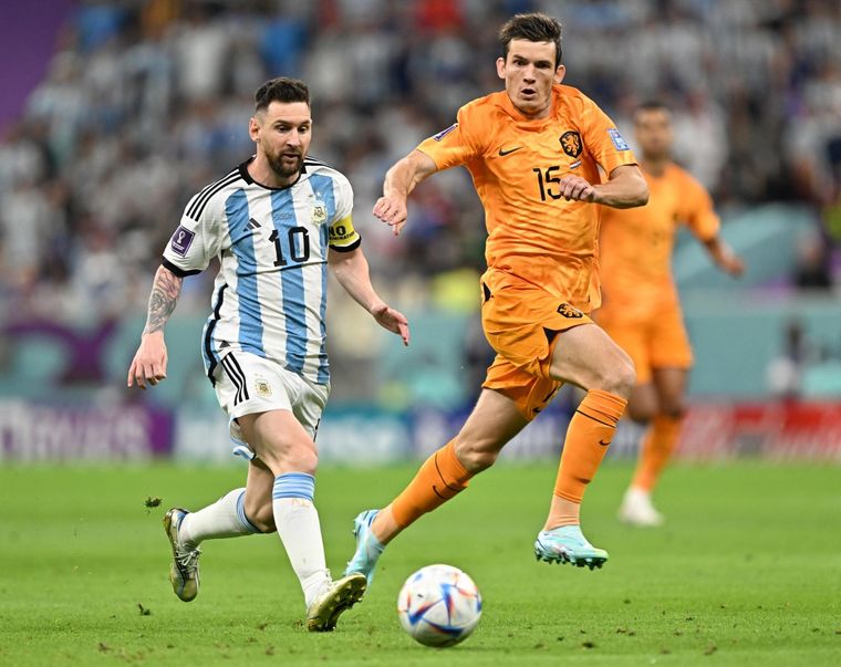 El tremendo pase de Messi a Molina para el 1-0 de la Selección argentina volvió loco a todos en Twitter. Foto: EFE