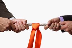 En lugar de pensar en el conflicto como algo negativo, se lo puede enfocar como una oportunidad de crecimiento. Foto: Foto: Uabx