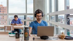 La generación Z no está huyendo del trabajo. Está redefiniendo las reglas. La generación Z no está huyendo del trabajo. Está redefiniendo las reglas.