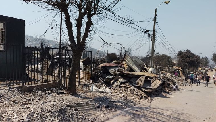 Hubo decenas de víctimas fatales en este barrio que quedó totalmente destruido Foto: Foto: Valentín Venegas Quezada