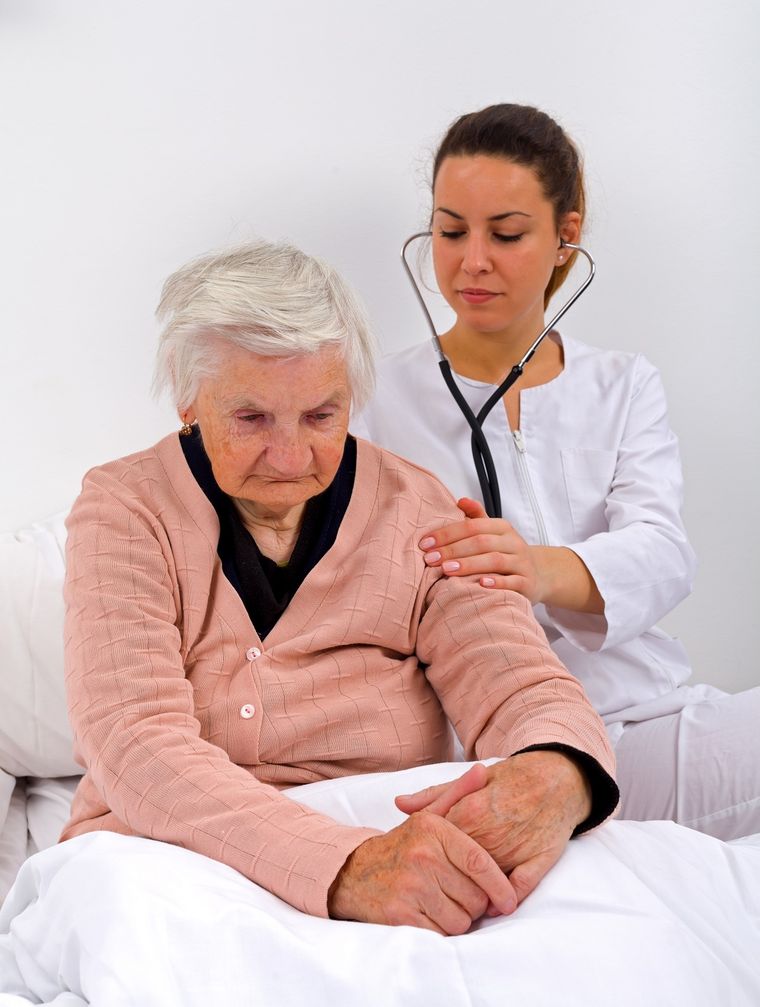 Las consultas por enfermedades respiratorias se incrementan en esta época del año. Foto: Shutterstock