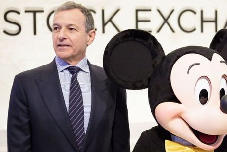 Cómo Bob Iger expandió el imperio de Disney y llegó a convertirse en el hombre más poderoso de Hollywood