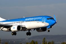 El PRO Libertad, aliado a La Libertada Avanza en la Legislatura bonaerense, quiere eliminar la obligatoriedad del estado provincial de contratar a Aerolíneas Argentinas para vuelos oficiales. Foto: ALF PONCE MERCADO / MDZ