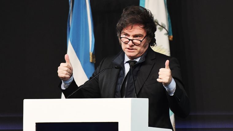 Milei habló en Mendoza, pero con un discurso universal. Foto: Santiago Tagua/MDZ