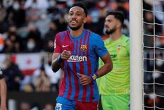 Pierre-Emerick Aubameyang festeja uno de sus goles. Foto: EFE