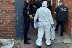 La niña fue hallada bajo una capa de cemento Foto: Vía Szeta La niña fue hallada bajo una capa de cemento Foto: Vía Szeta