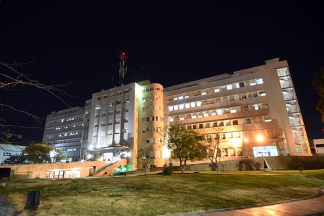 En el Hospital Central le diagnosticaron muerte encefálica al hombre de 46 años que fue impactado por una camioneta. En el Hospital Central le diagnosticaron muerte encefálica al hombre de 46 años que fue impactado por una camioneta.