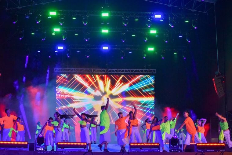 Las Heras celebró su Vendimia. Las Heras celebró su Vendimia.